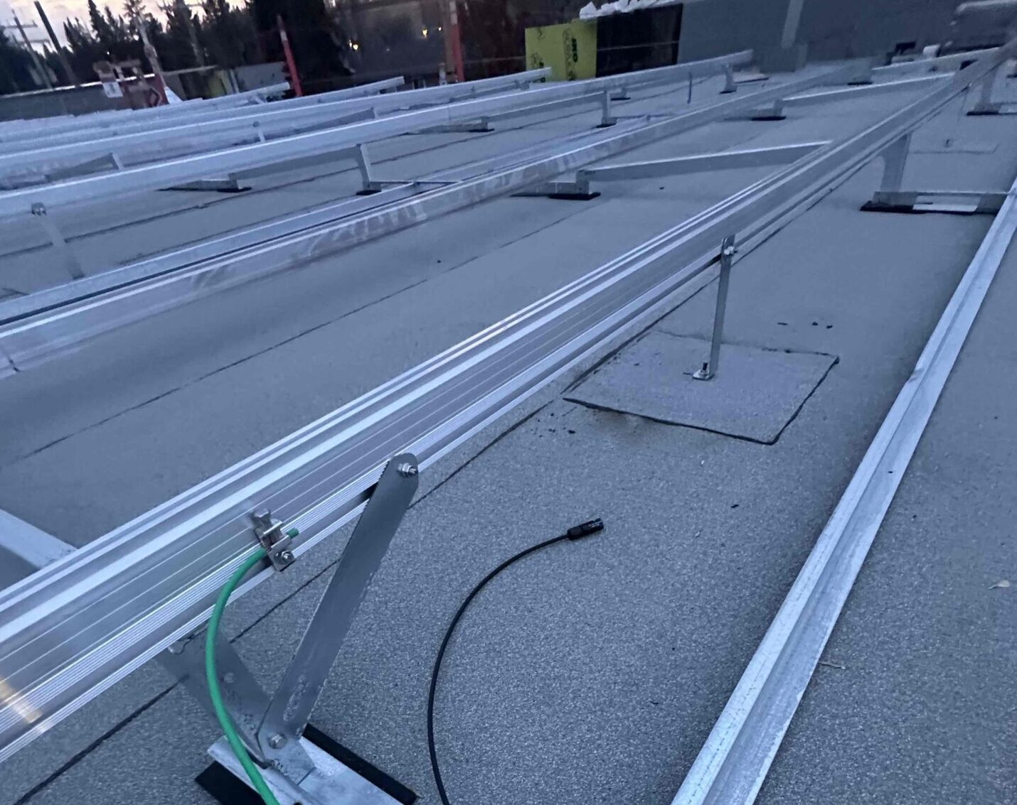 A Ballast Free Solution- Easy